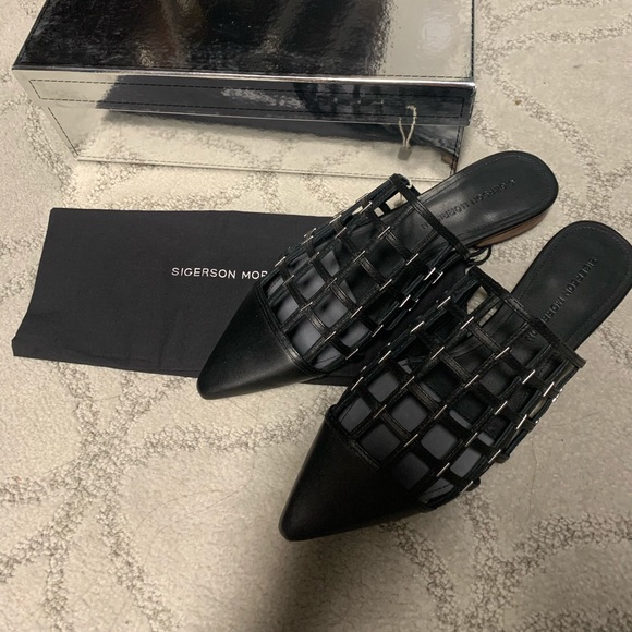 ❤️SOLD❤️SIGERSON MORRISON MULES❤️ - Picture 2 of 3